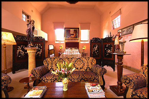 Bluestone chapel with vaulted ceiling, spa